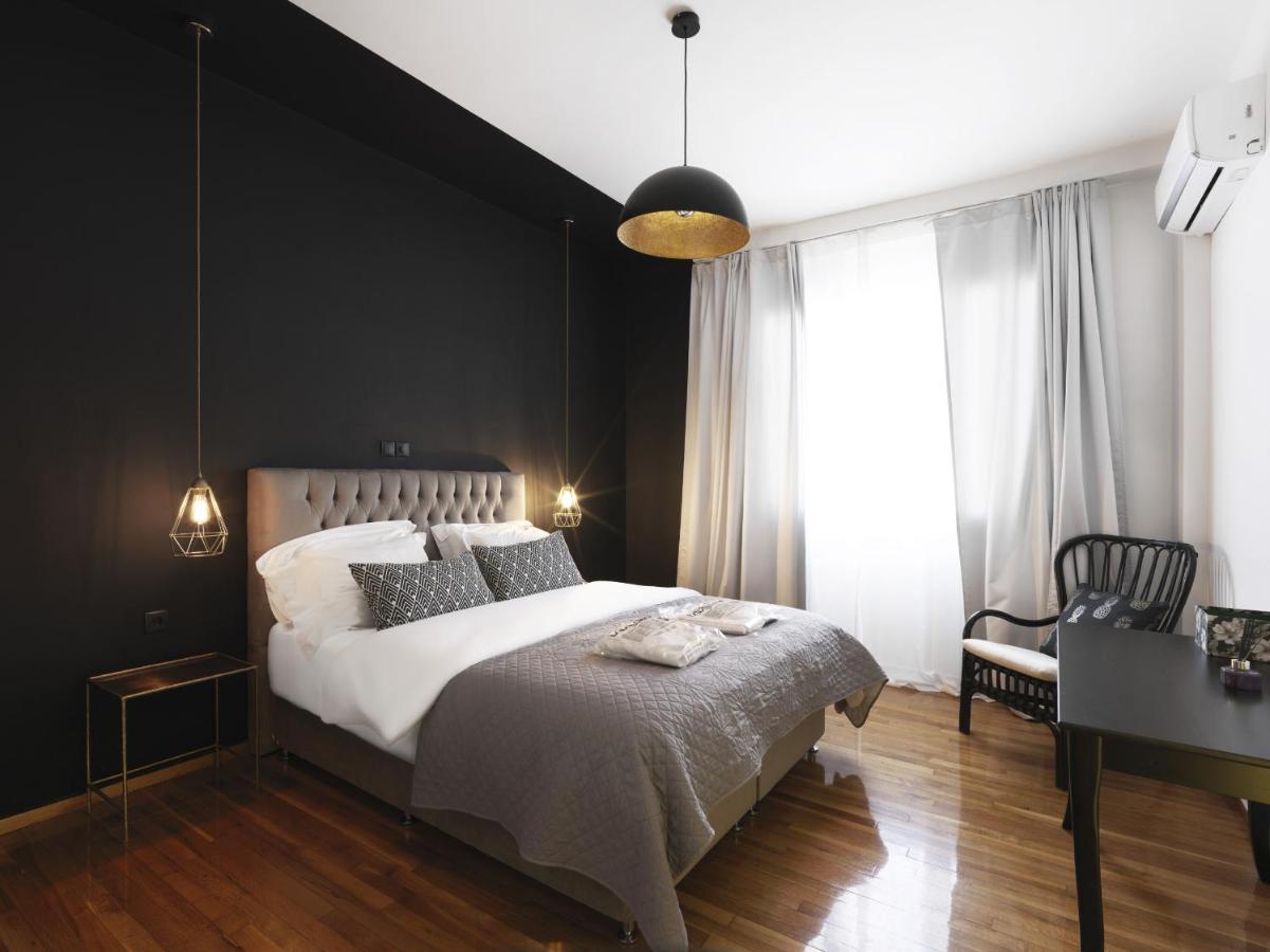 Athenian Apartment In The Center With Jacuzzi المظهر الخارجي الصورة